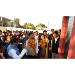NRI came Dhakla village, welcomed by villagers, Jhajjar