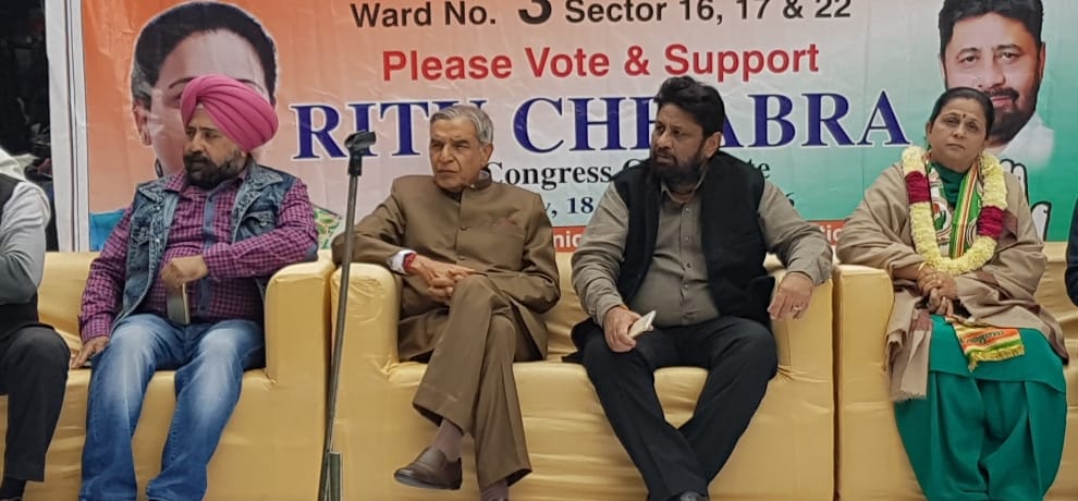 BJP leader adept at drama, Notbandi common man upset '