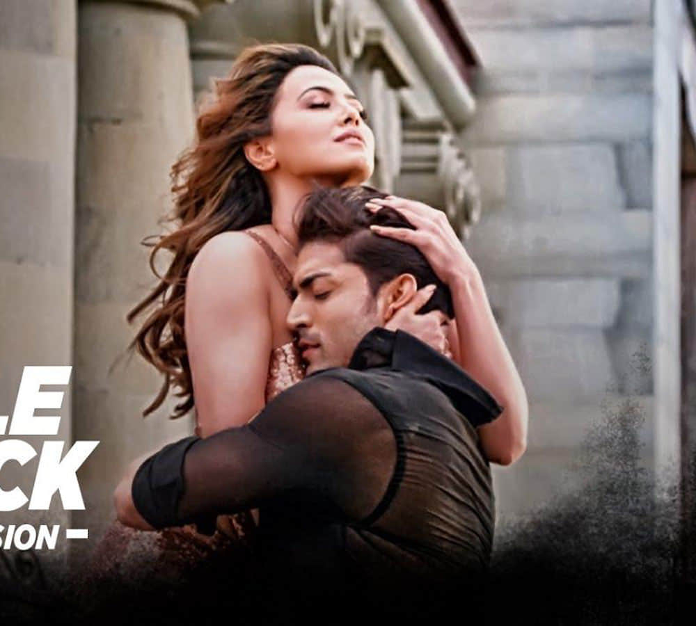 sana khan mother upset with her intimate  scene
