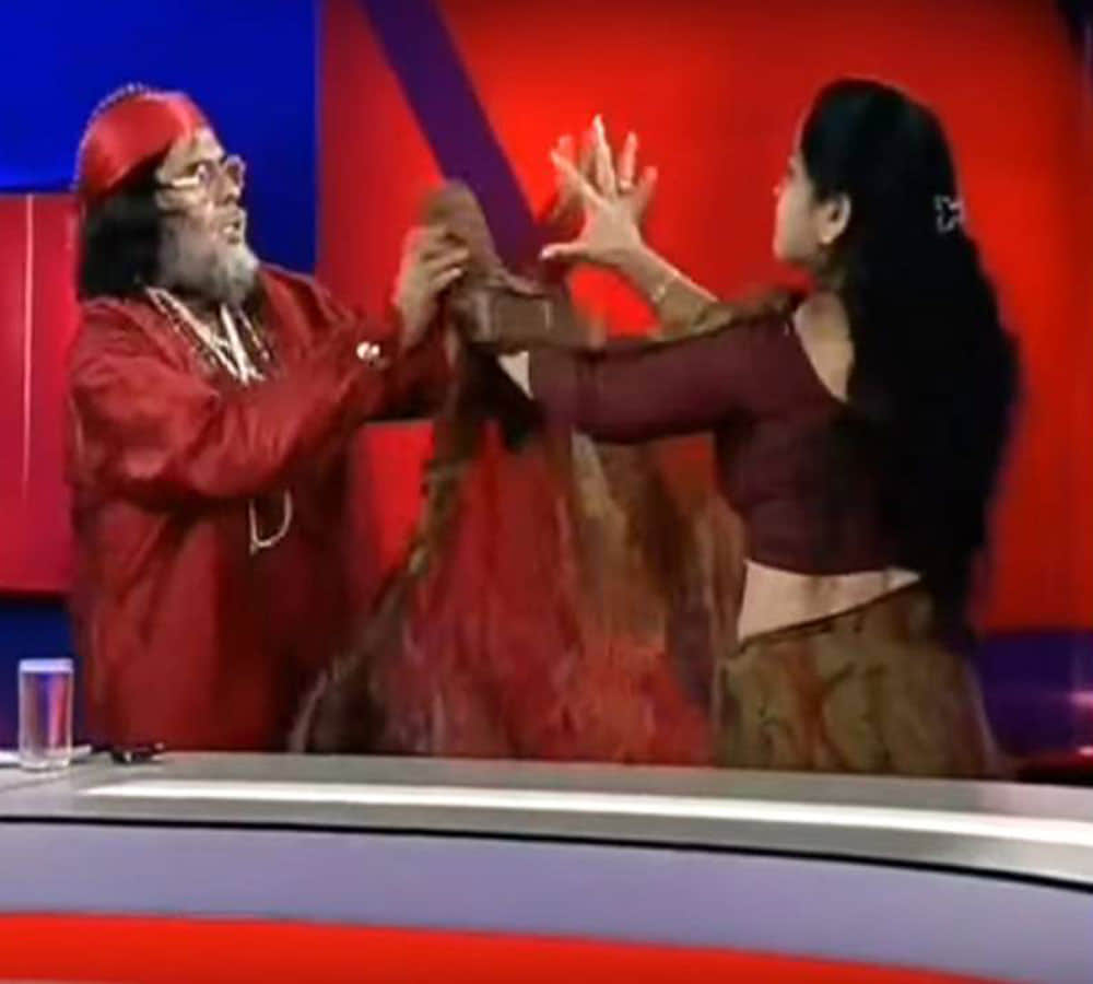 swami om give threat to three khan of bollywood video viral