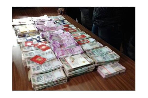 ED raid on maharaja tailor house, 30 lakh currency and 2.5 kg gold found
