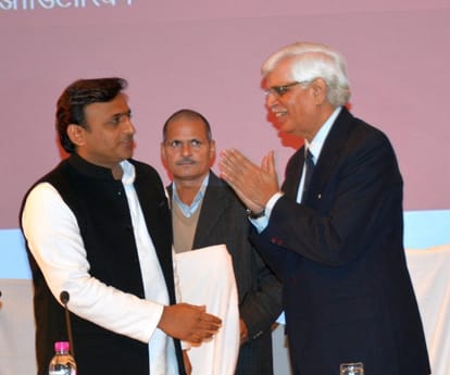 akhilesh yadav in IAS week.