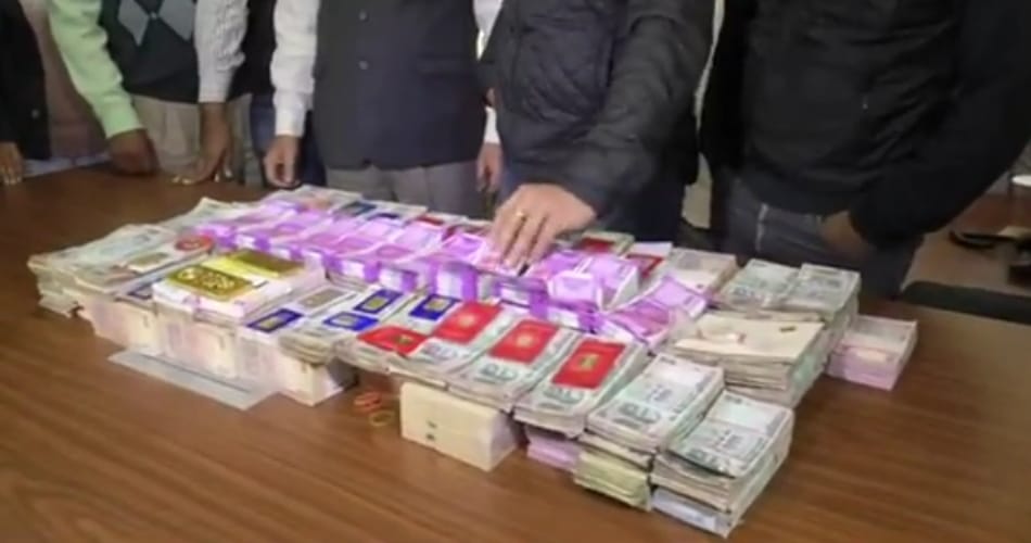 Man arrested with fake notes 1