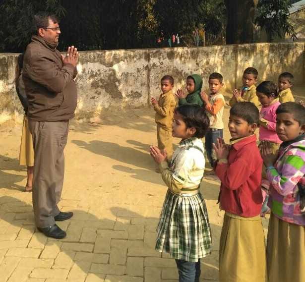 Had not the teacher, the children were waiting