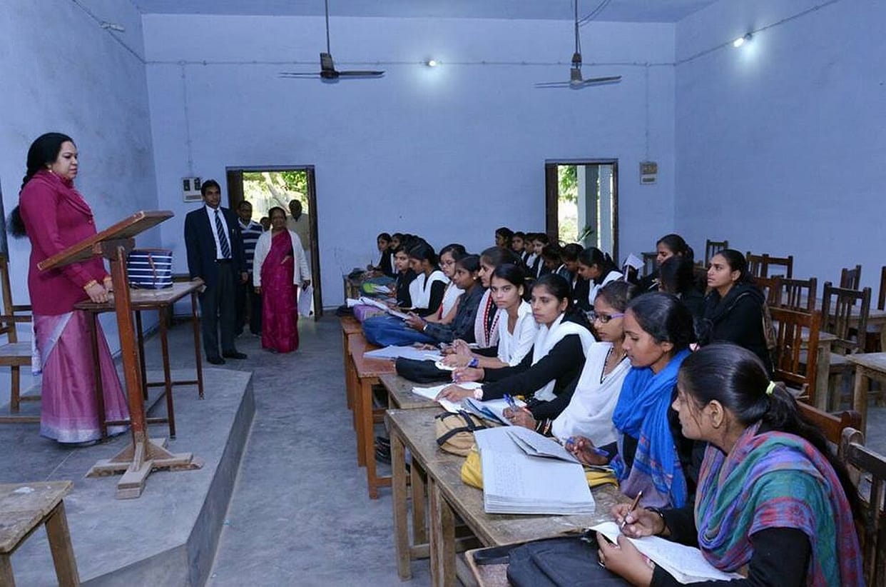 24 prevented the salaries of absent teachers