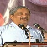 After the #DeMonetisation decision, several of the politicians have turned beggars: Manohar Parrikar