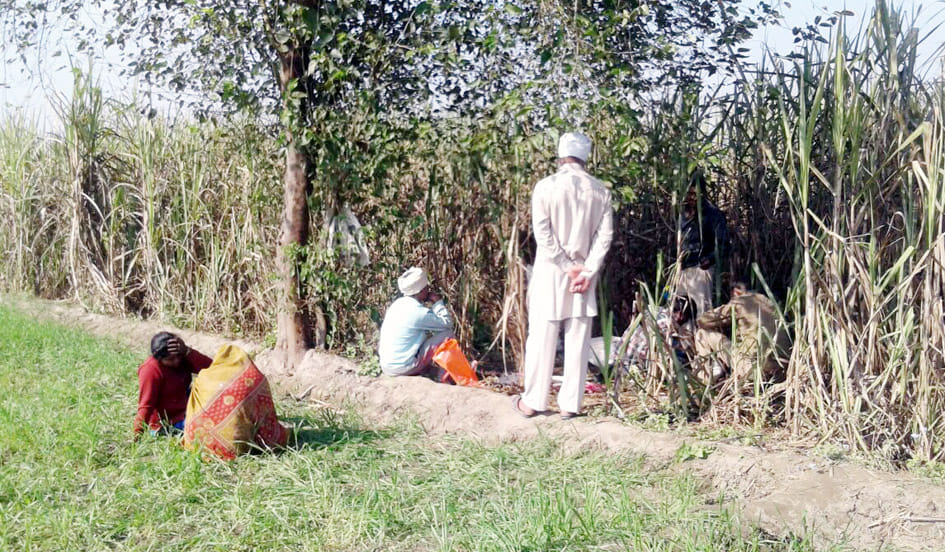 young boy body was found hanging from tree