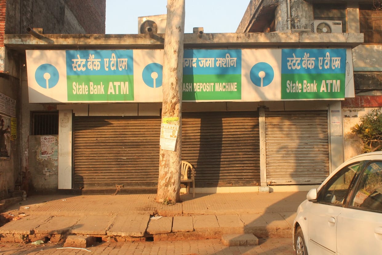 People wandered around for cash
