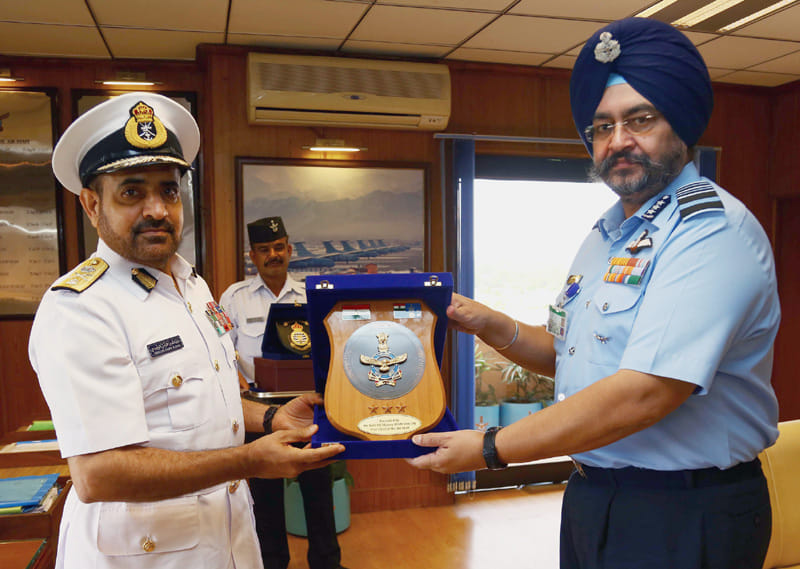 indian airforce new chief birender singh dhanoa full profile and achievements