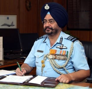 indian airforce new chief birender singh dhanoa full profile and achievements