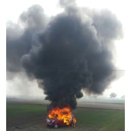 accident, accident in Bahadurgarh, burning car, young girl, serious, Bahadurgarh