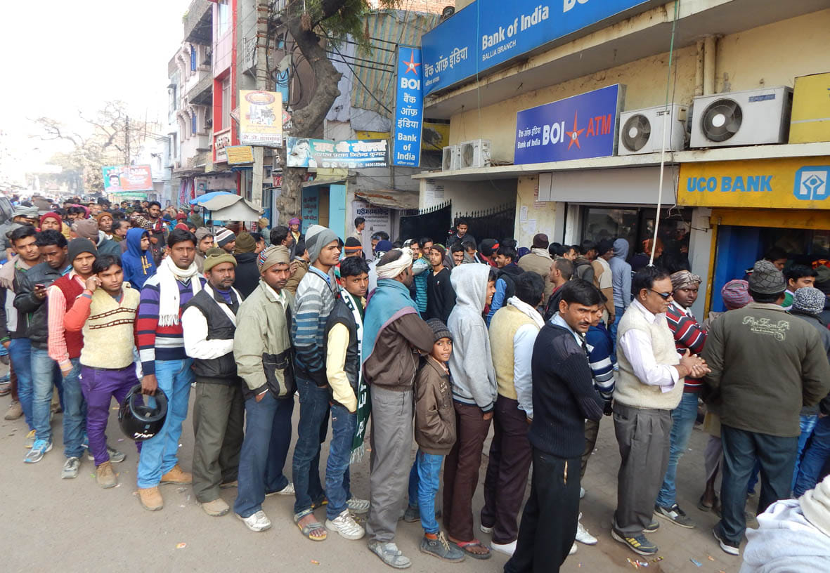 overcome the problem of cash, received 200 million