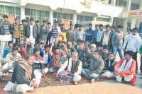 infant dead, during delivery, hungama in hospital