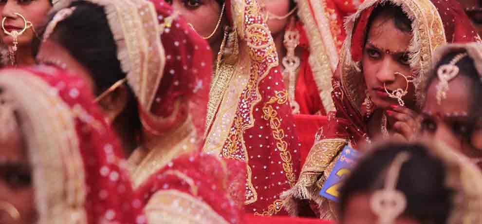 bride who married with 15 grooms and looted theri assets arrested in noida