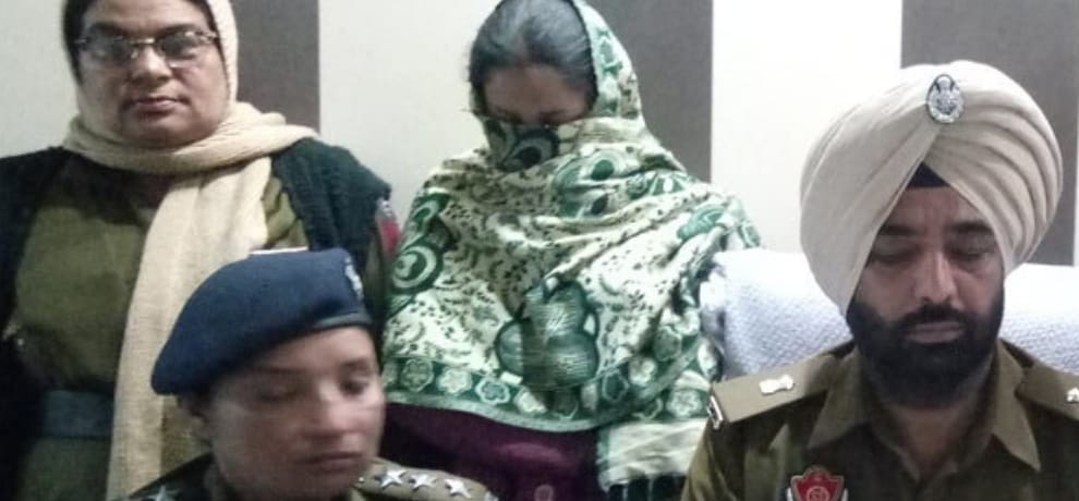 Wife murdered husband with her lover, gave painful death