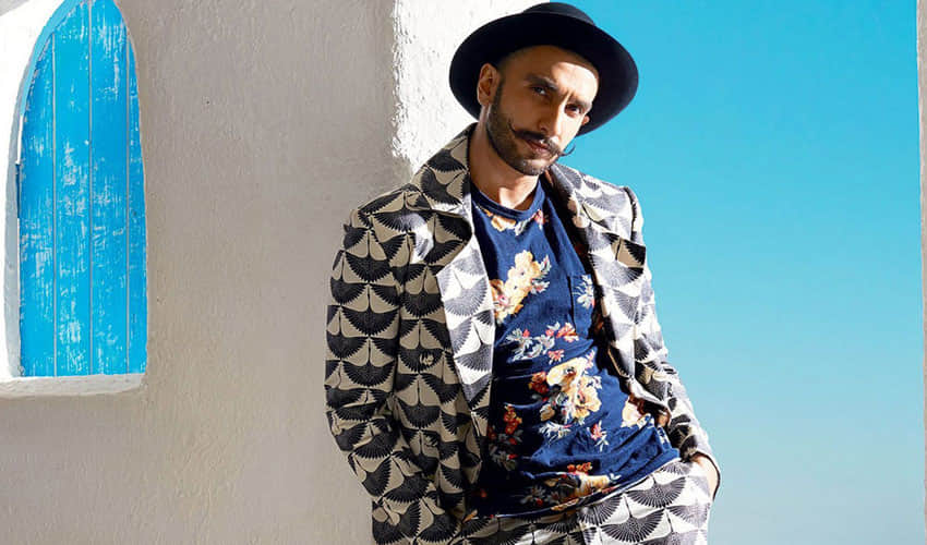funny jokes on ranveer singh's weird outfit 