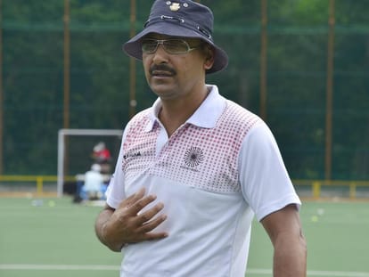 Junior Hockey Coach Harendras Story Is Like Chak De Indias Kabir Khan