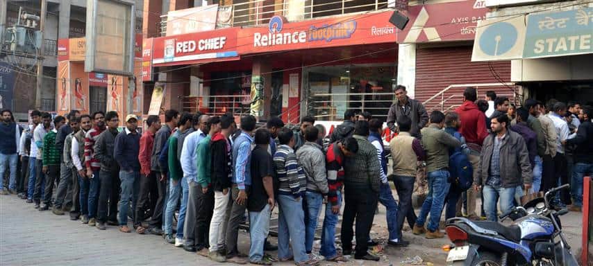 state bank of india brings no queue app for customers and non customers of sbi