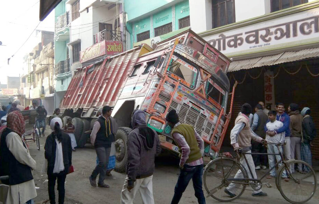 Ballast laden truck stuck in the main market