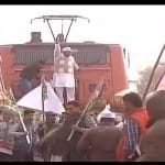 बिहारशरीफ में ट्रेन रोकी