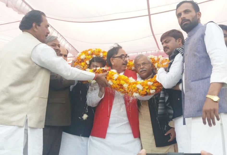 'Stone put up in Lucknow Ujadhkr environment'