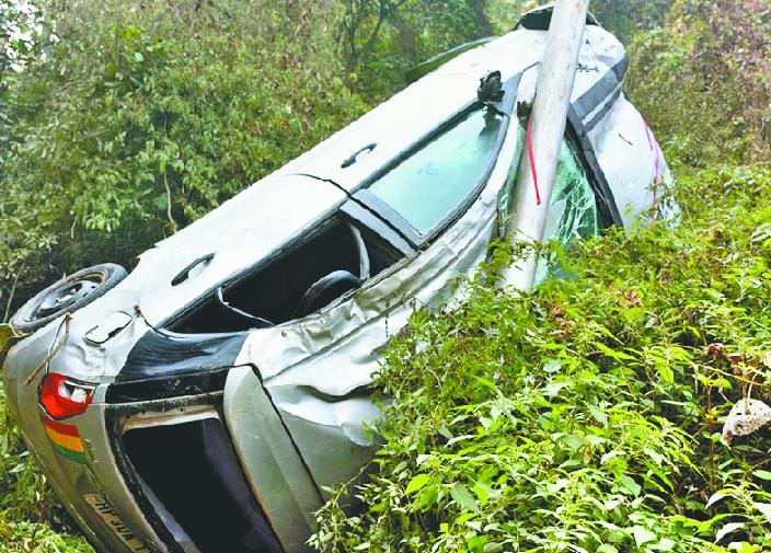 in car accident three injured 