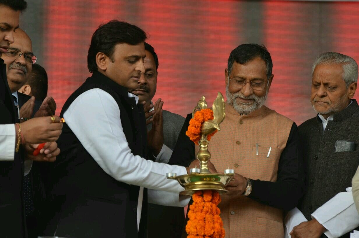 up cm akhilesh laid foundation of various projects