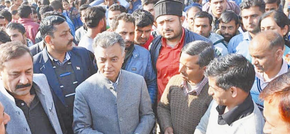 750 Gram Sevak Reinstated By HP Govt in Himachal.