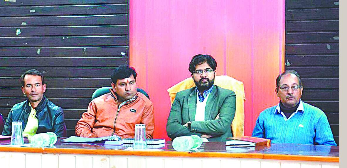 DM arrived officers took the class with incomplete information