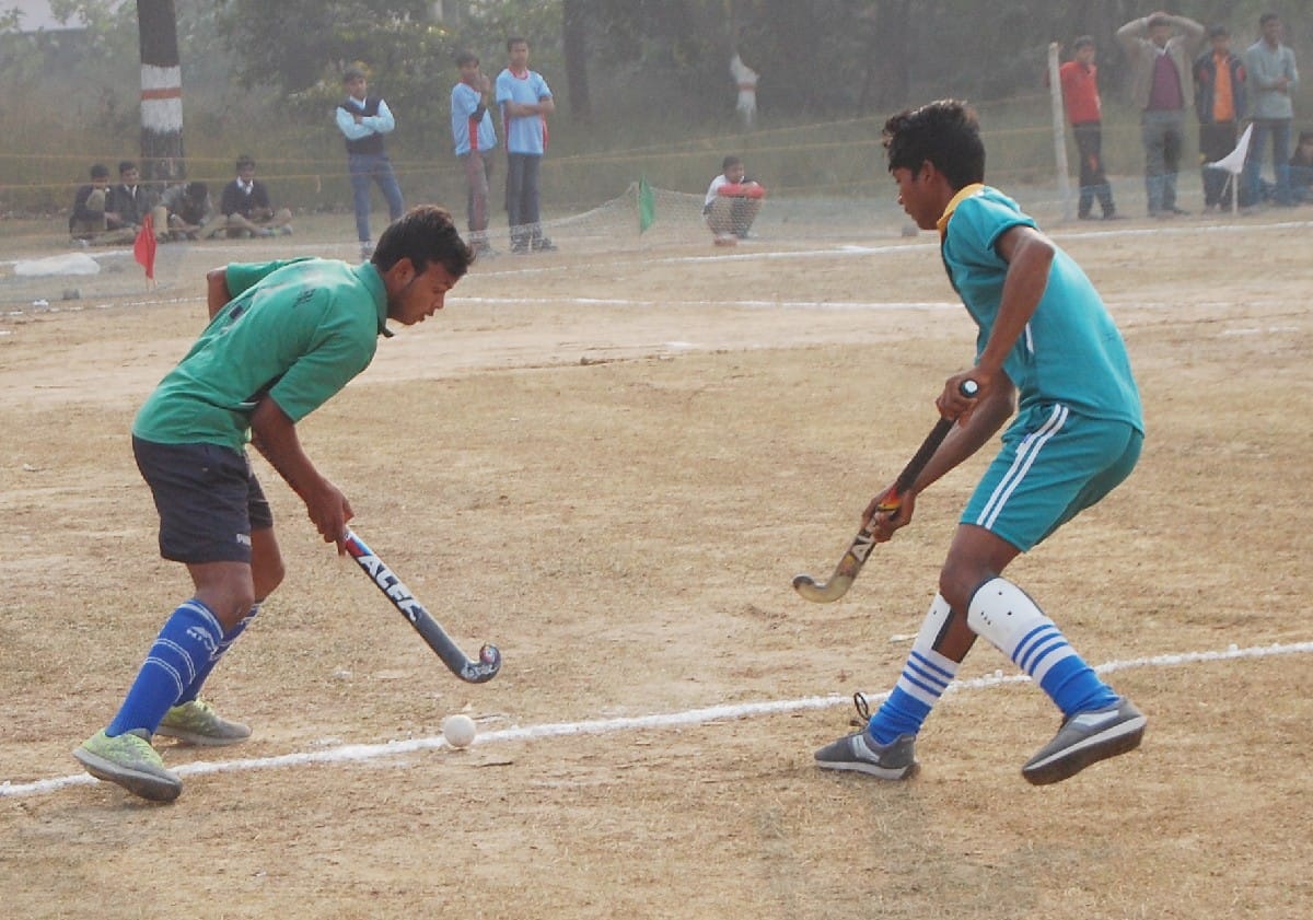 Saifai and won the match Deoria hostels 