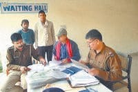 panipat, kill, old man, hit, brick