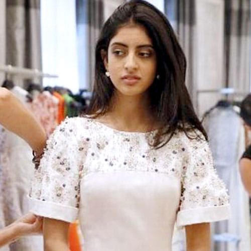 navya share her photo with jaya bachchan
