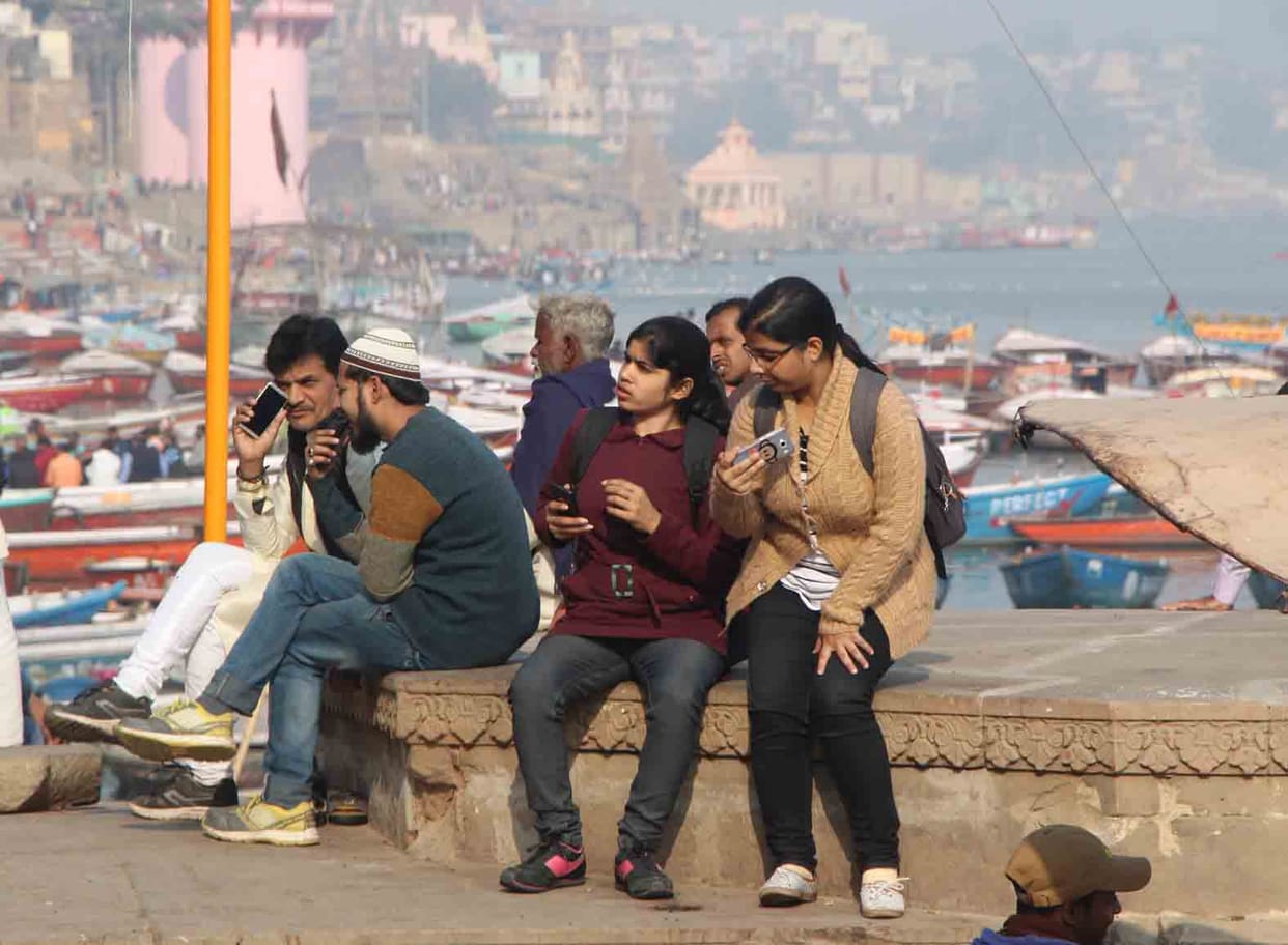 weathers become good, number of tourist increase in kashi