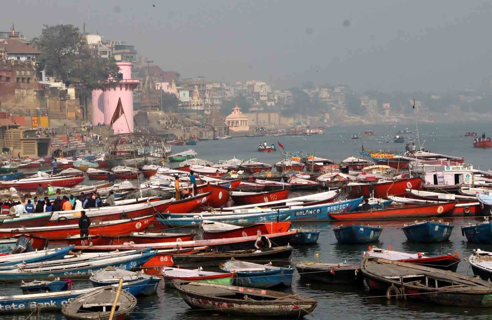 weathers become good, number of tourist increase in kashi