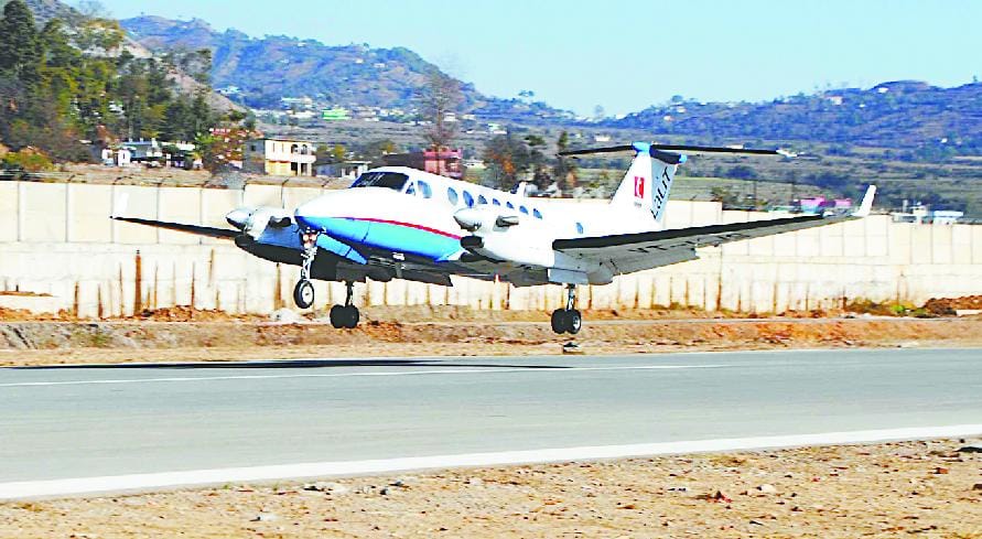 Nainisaini successful landing runway Trial