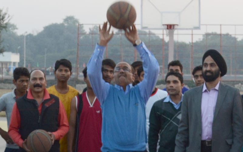  modi is superman says, games minister vijay goyal  