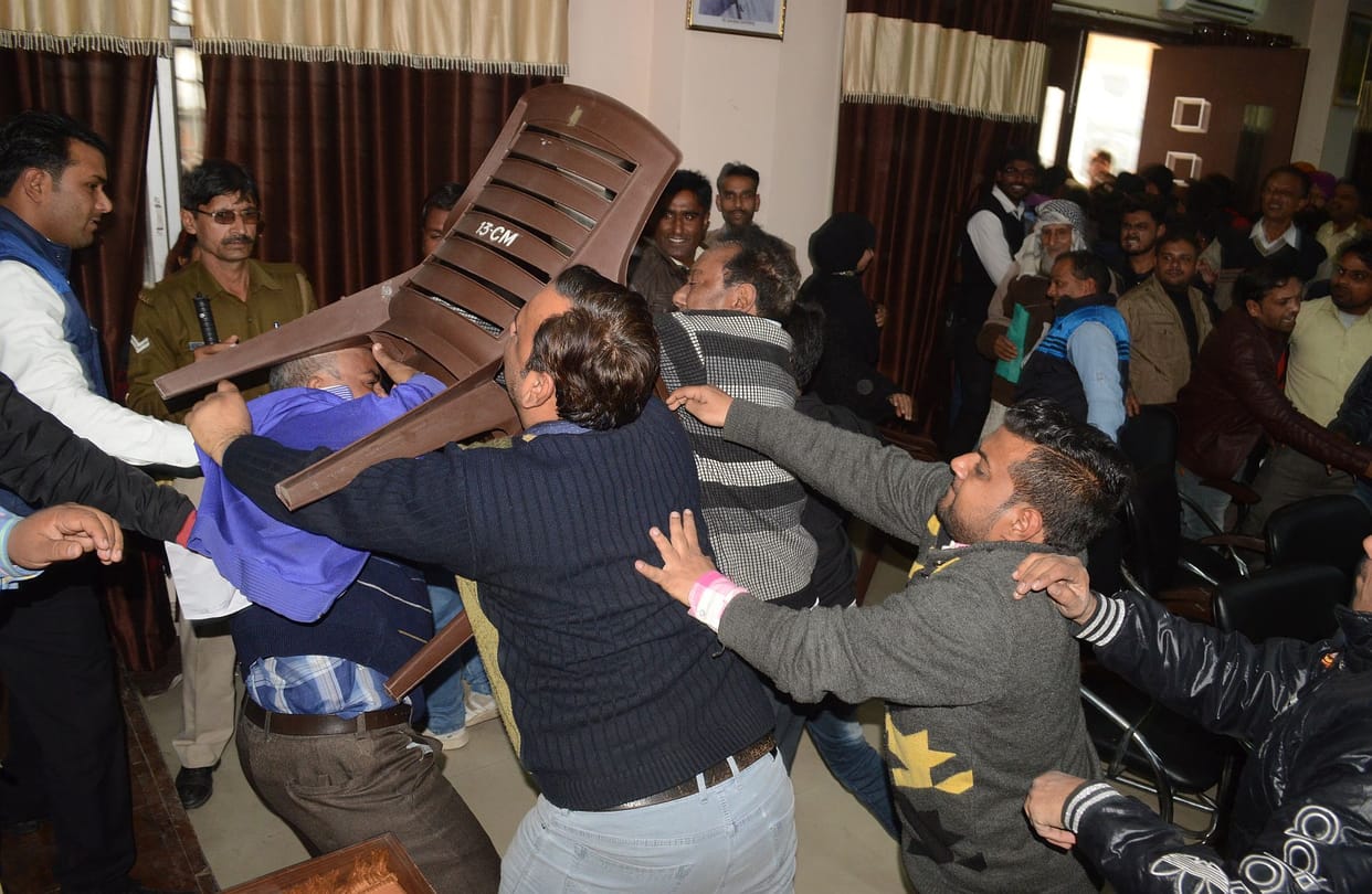 BJP leader beaten, wounded, enters home
