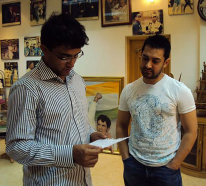 aamir khan promoting his film dangal