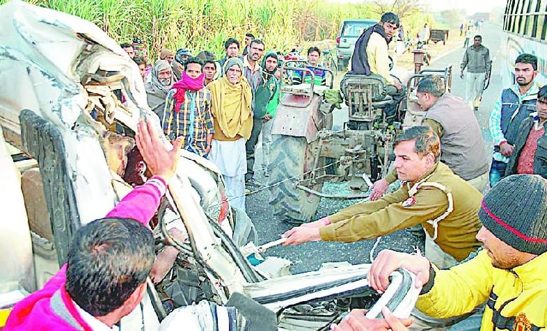 One killed in bus-tanker collision
