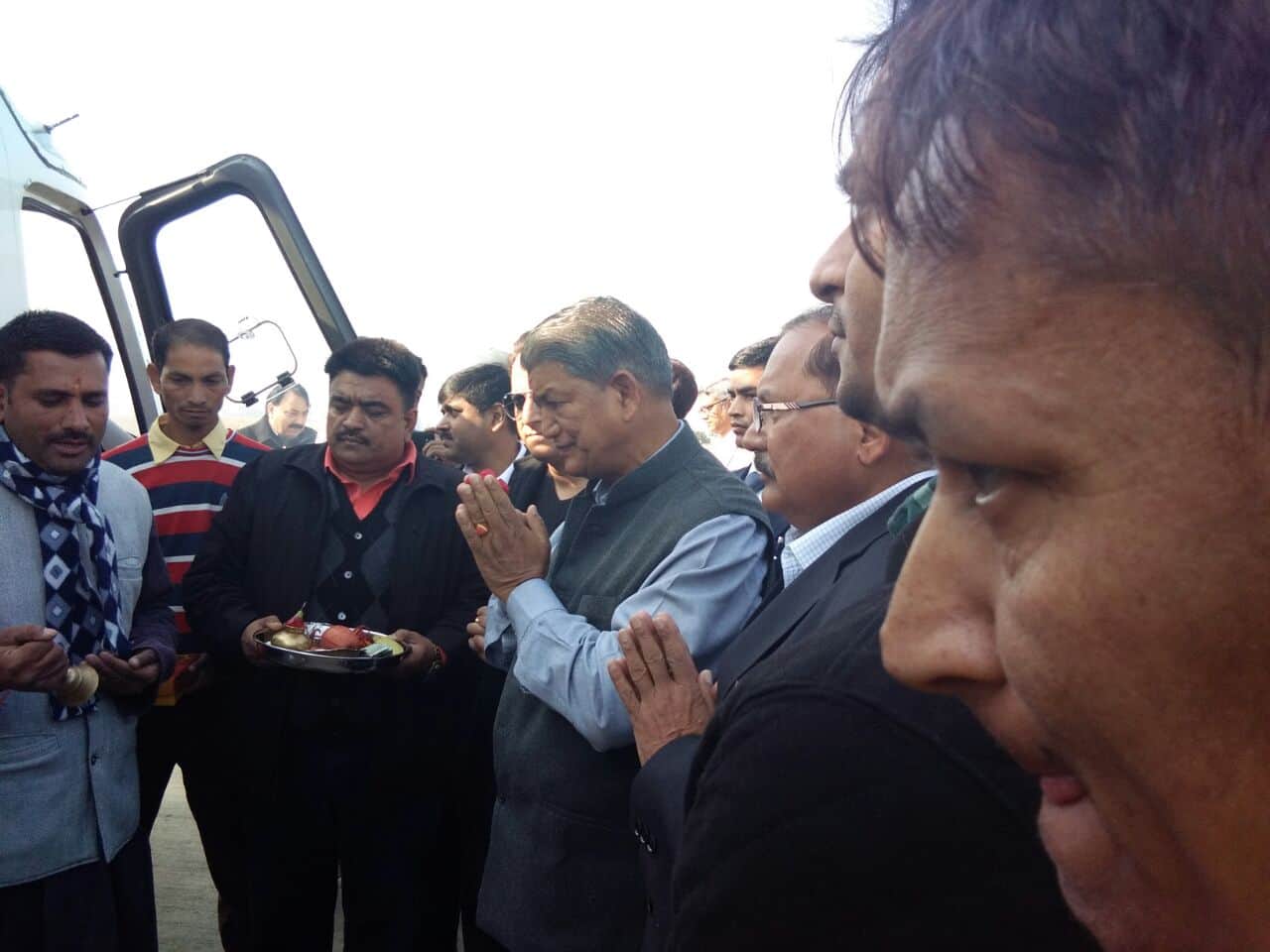 air service from dehradun to naini saini