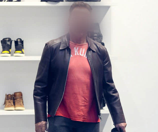 I throw up when I look at myself in the mirror: Arnold
