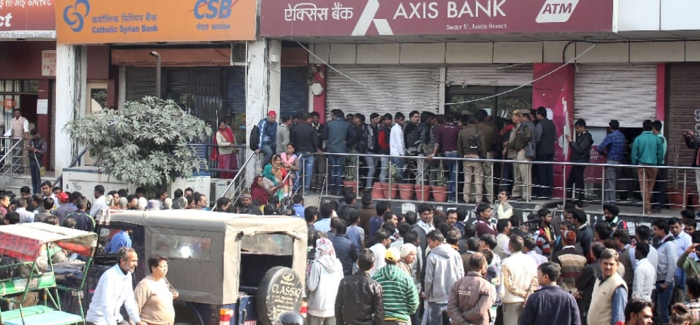 axis bank: 31 crore transaction from 2 fake accounts