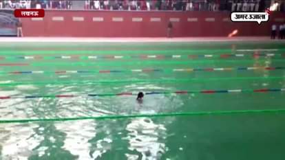 SYNCRONISED SWIMMING performance garima 