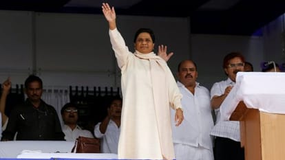 "Mayawati will stay in Uttar pradesh or not'
