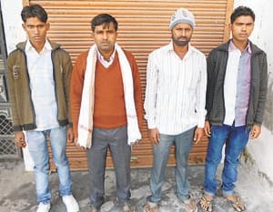saudi arab worker return kaushambi