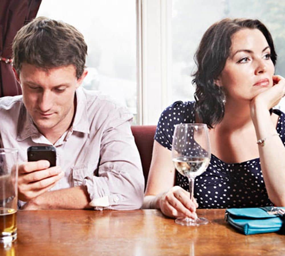 never reveal these four secrets of past to your life partner 