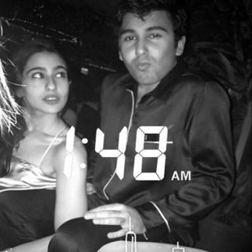 sara ali khan celebrate christmas party