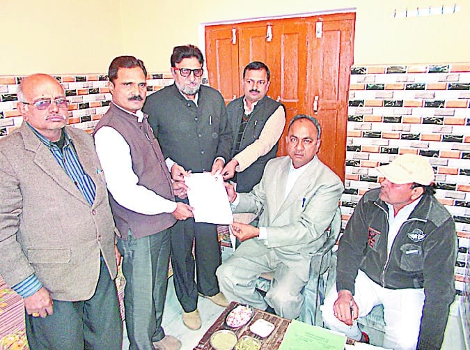 Work-estranged lawyer sitting on dharna in court