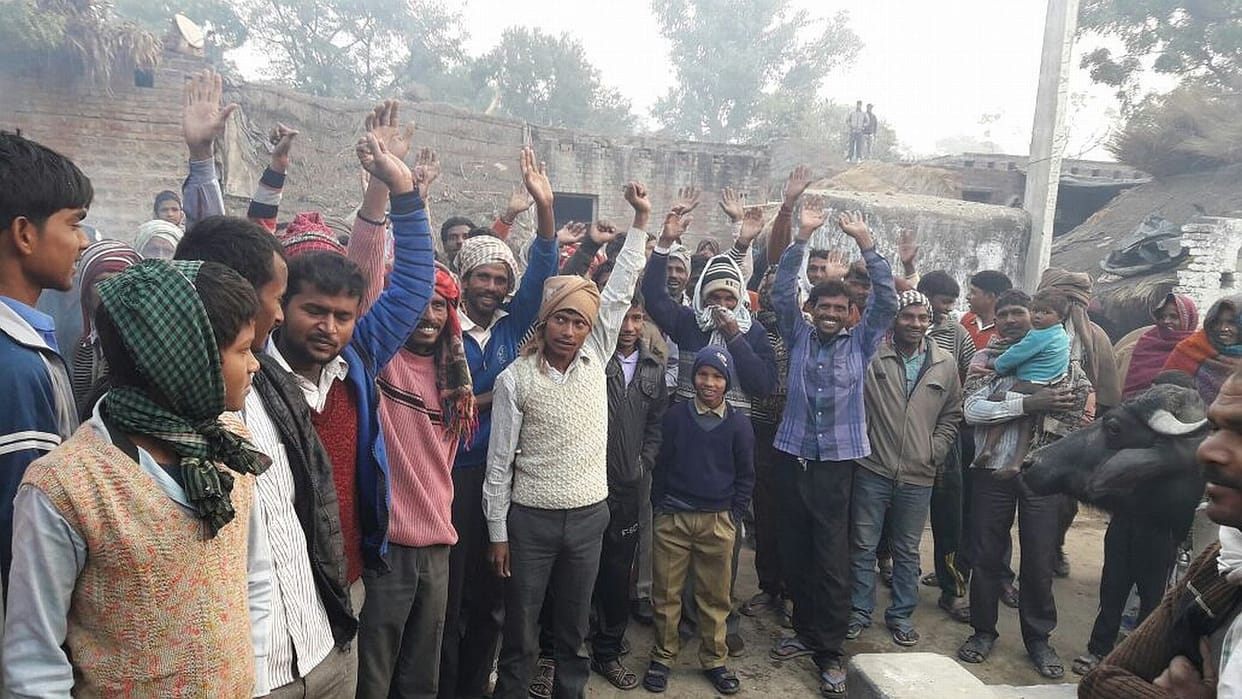 shauchaalay aavantan ko lekar bhide do paksh