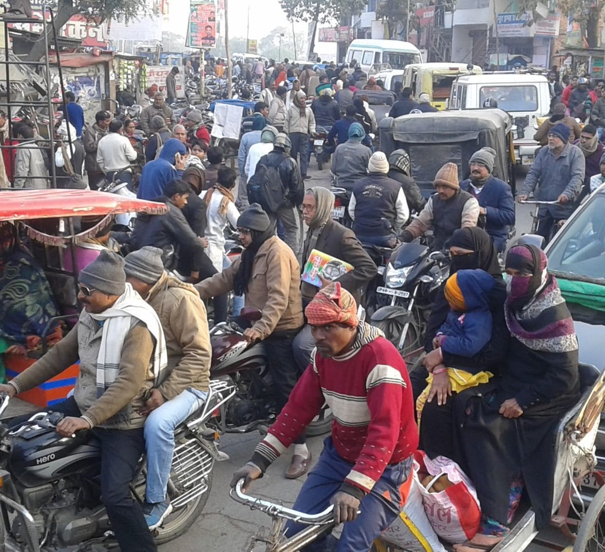 Traffic disrupted wholeday in Akbarpur